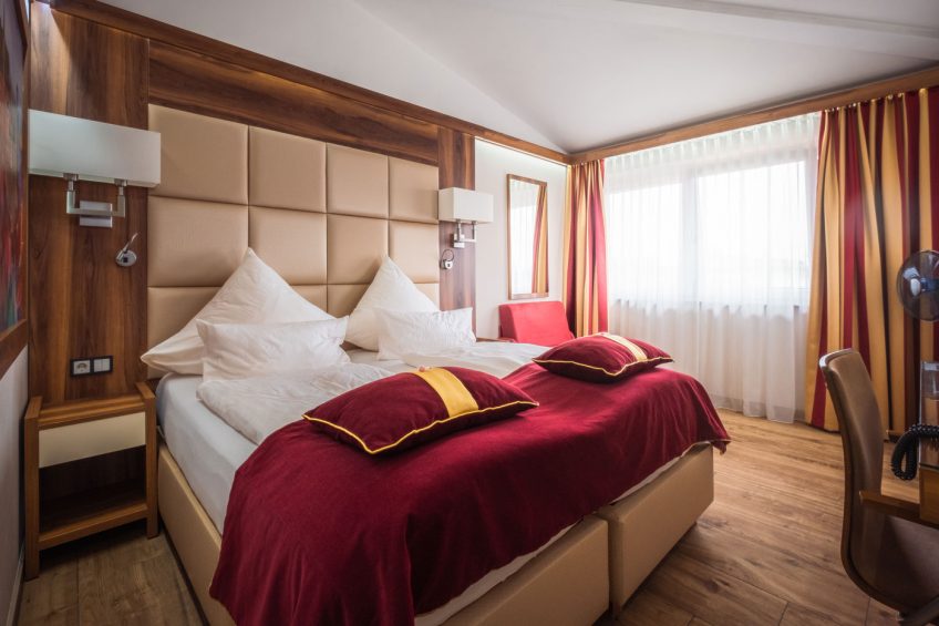Standard Twin Room at Best Western Plus Hotel Füssen
